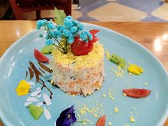 -米德维奇俄式西餐厅(西六道街店)