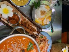 -小小集渔·泰式大排档(太古里香槟店)