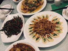 -黄家饺子东北特色菜馆(湖滨商业街店)