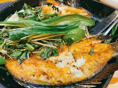 香茅草烤罗非鱼-云海肴·汽锅鸡·云南菜(天津国金汇店)