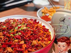 -有红鸡毛店·川菜(建设路店)