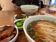 -沪西老弄堂面馆(定西路店)