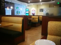 卡座-萨莉亚意式餐厅(玉泉路物美店)