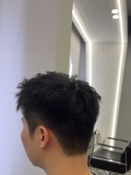 -D.G造型·烫发染发接发