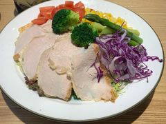 烟熏鸡肉沙拉-魏客咖啡(中铁中心店)