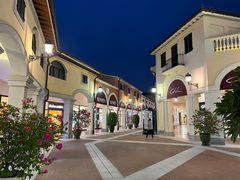 -佛罗伦萨小镇广佛名品奥特莱斯(疏港路店)