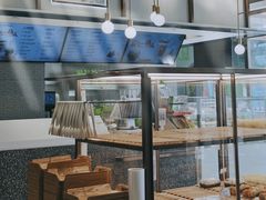 面包甜点陈列柜-奈雪的茶(中粮祥云小镇店)