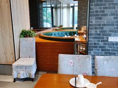 -翠山·映月湖景餐厅(映月湖公园店)