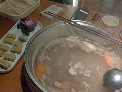 -娜仁图雅蒙古美食村(33小镇店)