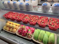 -果之满满鲜榨果汁(美罗城店)