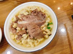 牛肉泡馍-西安贾三灌汤包·回坊小吃·清真炒菜(北院门总店)
