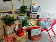 -瓜西西重庆火锅(花溪店)