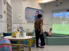 -龙格亲子游泳·水育早教运动中心(绿宝中心)