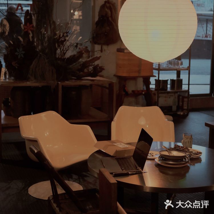 上海宝藏酒馆推荐｜苏州河畔COMETA