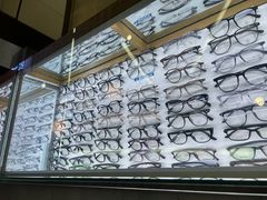 -新镜界眼镜(乐坊大华生活广场店)