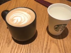 -星巴克臻选(周浦万达店)