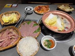 -阿婆情腊排骨火锅·野生菌季(古城旗舰店)