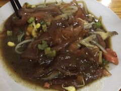 三鲜炒酿皮-何记酿皮店(西流湾店)
