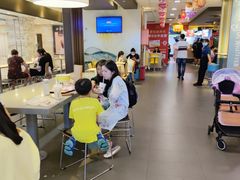 大堂-麦当劳(新世纪环球中心店)