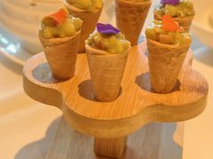 鳄梨脆卷-若蘭慈·无国界素食料理(欢乐海岸店)