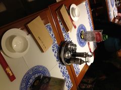 桌子-东方饺子王(创始店)