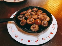 香煎小蘑菇-BROWNSTONE布朗石西班牙餐厅(富城店)