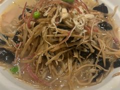 -吴越荣记苏州菜·松鼠桂鱼100%活鱼现做(斜塘老街店)