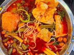 -柳州肥姨妈大骨螺蛳粉(万达中心店)