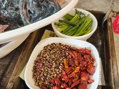 -老船舫·现做活鲜鱼馆(东郊记忆店)