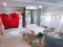 -LOVE SHINE婚纱·红鼎庄龙凤褂·妈妈装定制