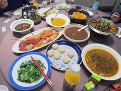 -香山湖家家宴(中山陵店)