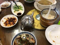 -芦茨金富饭庄·25年老字号·专做稻草鸡