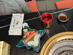 -山川小町·极番烧肉(新地假日广场店)