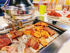 -爱客得牛排海鲜烤肉·火锅自助(春熙路黑金好店)