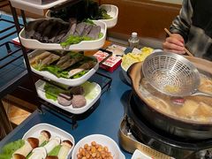 -邹开喜·小海鲜醉鸡煲·潮汕鲜切牛肉店(襄阳北路店)