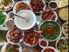 -岩保农家乐