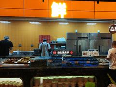 -黑金·寻焰自助百汇·烤肉·火锅(中街店)