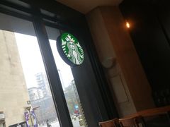 靠窗位-星巴克(兰桂坊店)