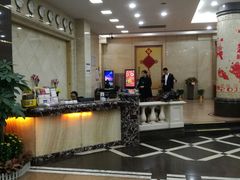 -南方毅源大酒店(广州番禺长隆南村万博地铁站店)