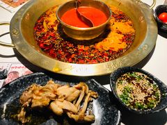 -哥老官重庆美蛙鱼头(虹口龙之梦店)