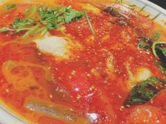 招牌酸菜鱼-云海肴·汽锅鸡·云南菜(美罗城店)