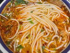 -云阿蛮云南生烫牛肉米线(奉贤路店)