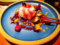 酸奶球-HELLO MUSAE 拾光缪斯餐厅·纯正希腊风味(苏州中心店)