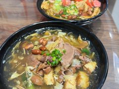 -阿芬卤面(花巷店)