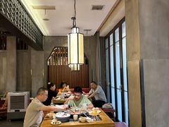 -杨肥肠火锅大排档(火车站花园店)