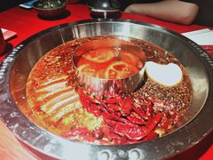 -谭鸭血老火锅(万象九宜城店)