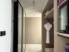 -大连星海皇冠假日酒店