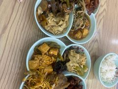 -晓宇盒饭(民安街店)