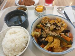 -轻蔬不用等·素食(江苏路店)
