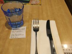 -必胜客(上海新南方商城PH店)